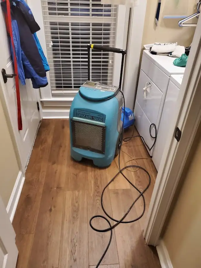Commercial dehumidifier deployed for Crawl Space Restoration in Prairieville